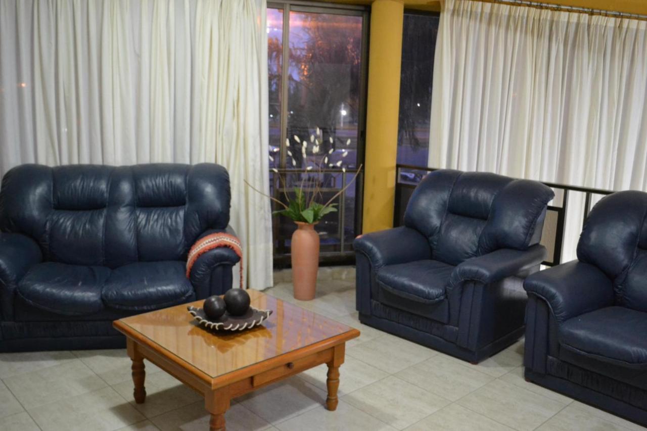 רקונקיסטה Hotel Center מראה חיצוני תמונה